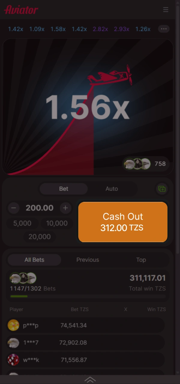 Cash out at the right time on 888starz's Aviator game.